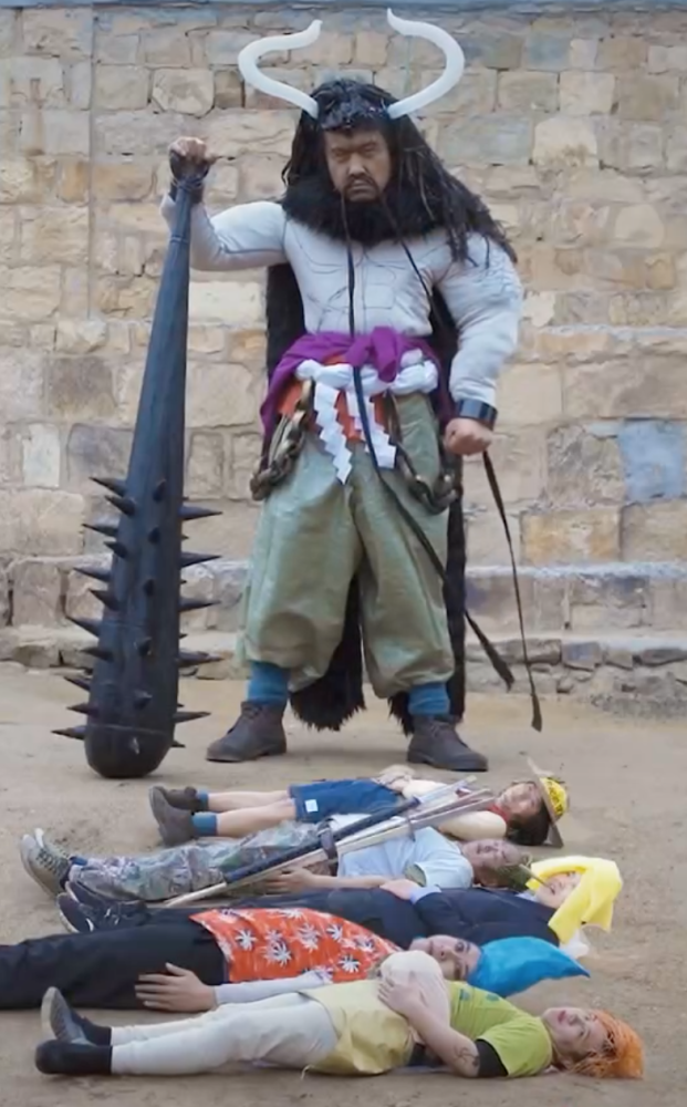 海贼王真人版：凯多VS草帽团，“雷鸣八卦”再显神威，无人能敌