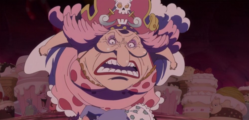 海贼王：偷家专业户黑胡子再出动，这一次轮到了大妈的万国！