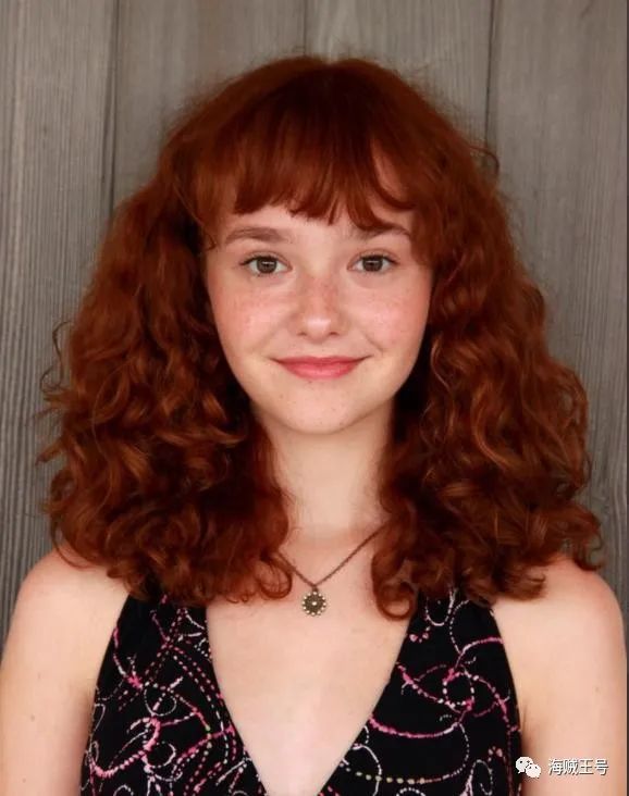 《海贼王》真人版公布娜美人选，网友：看身材剧情是两年前！