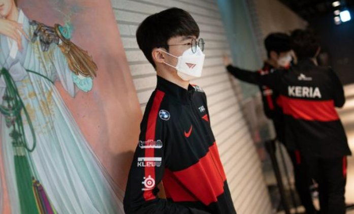 T1老板说LPL给Faker报价2000万美元是吹牛，实际上很有可能