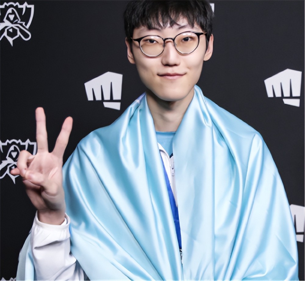 nuguri回归T1该颤抖了！Doinb语气耐人寻味：那个条件也给吗？