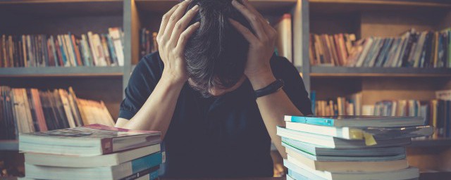 游山恋暗示着什么意思-游山恋的寓意