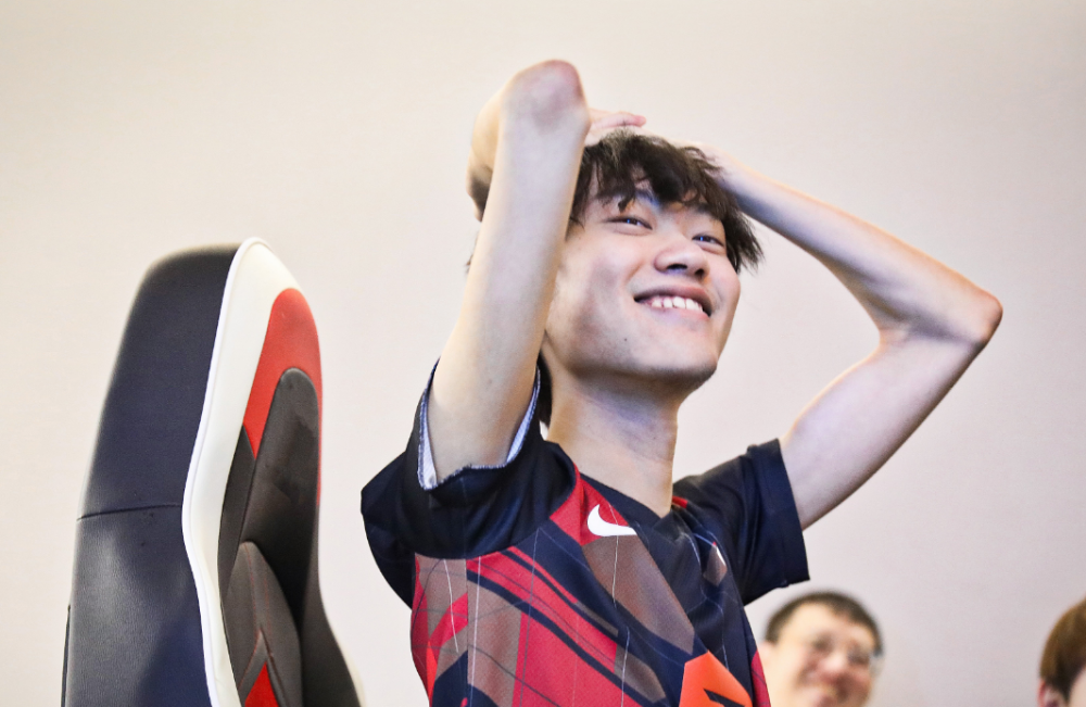 胜者组决赛预测！记得认为滔搏能横扫，仅AJ、957看好RNG