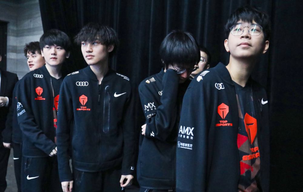 深知自己是队伍的不足！Wayward苦练英雄，TES面临一个难题