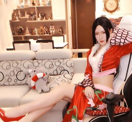 你见过《海贼王》最出色的cosplay作品有哪些？