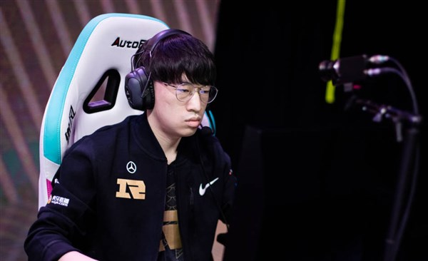 LOL：圈内人士曝光亚运会初选名单，Uzi和刘青松成功入选，很合理