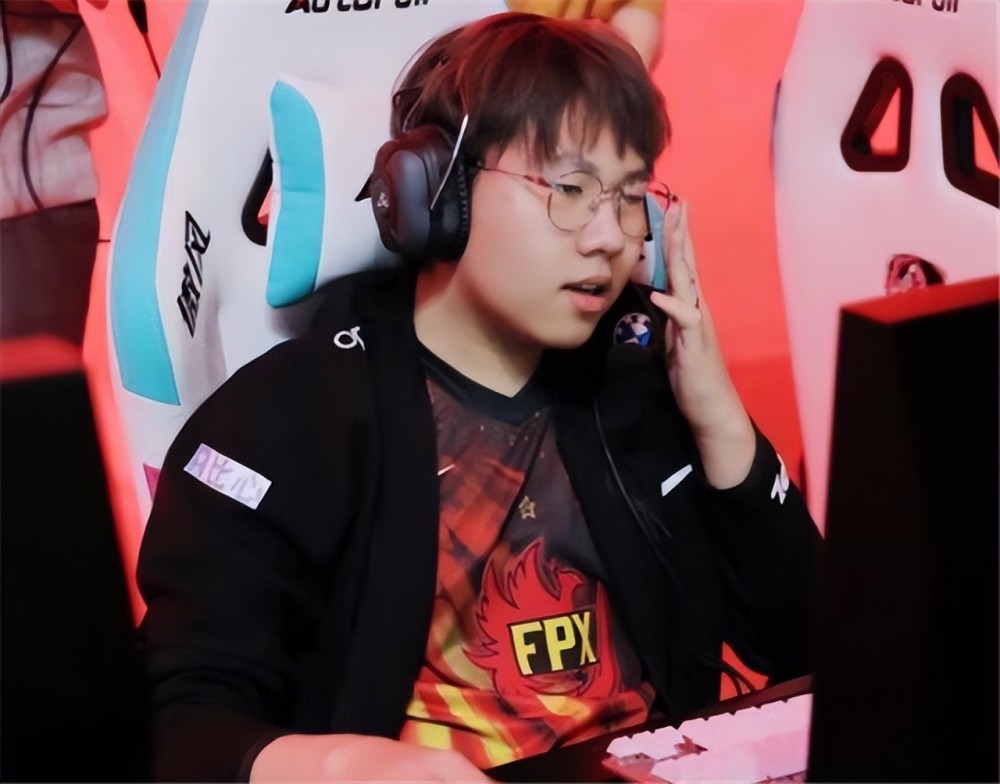 又有LDL选手、教练比赛故意“演”？牵扯RNG二队，教练迅速发文回应