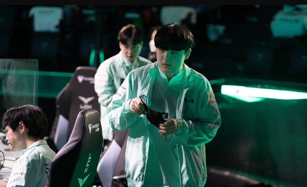 DK众将提高训练强度，Nuguri苦练格温，Canyon战绩够豪华