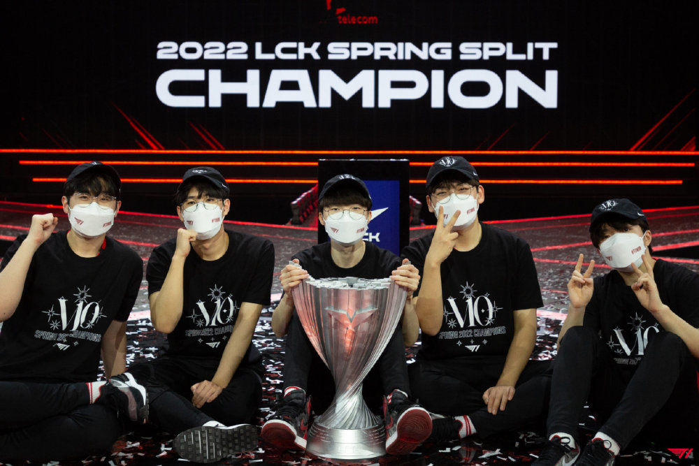 管泽元开始作法？表白T1辅助Keria刷火箭！上演T1其随！