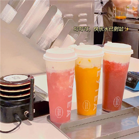 2022夏天来了超级好看的美食素材-夏天五件套西瓜冰淇淋奶茶小龙虾烧烤