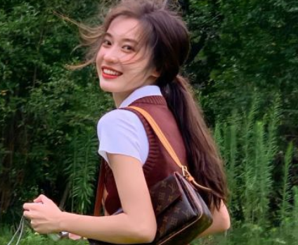 女生高冷魅力签名简短-2022独特气质的女生签名