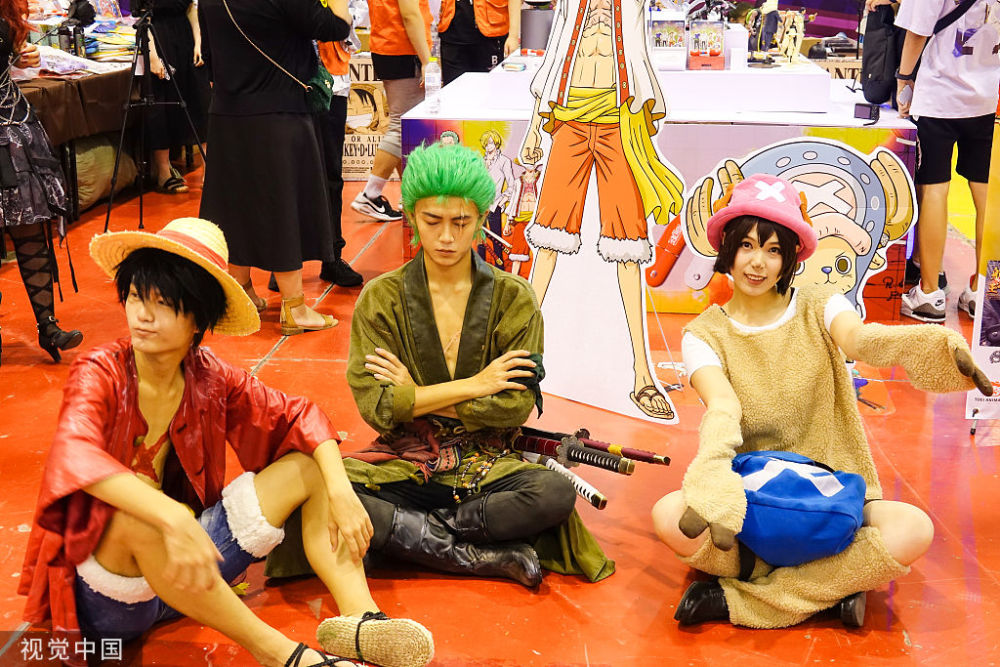 海贼王：草帽路飞最强大的目标，山治和罗，都是四皇！