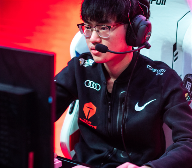 knight形象破碎，LPL急忙开了“私德大会”？ale自称要被送回家