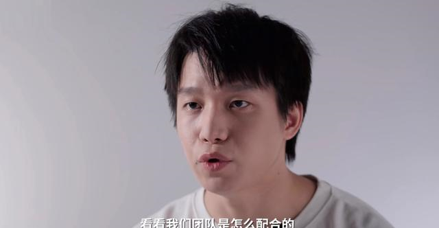 “EDG发布淘汰视频，厂长又消失了”，确认参与队内BP，但无镜头