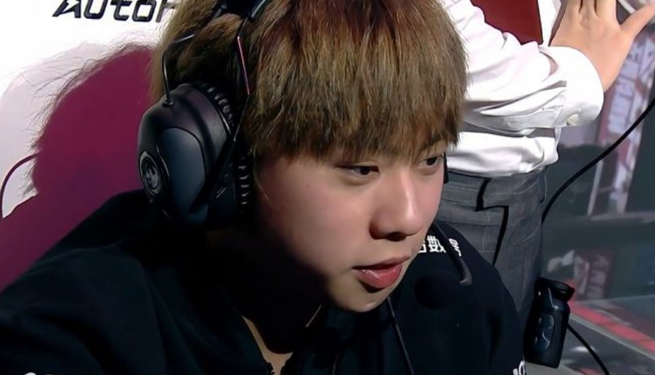 真心话还是玩笑？Ale承认被Zoom取代：瞧瞧我的狼狈模样