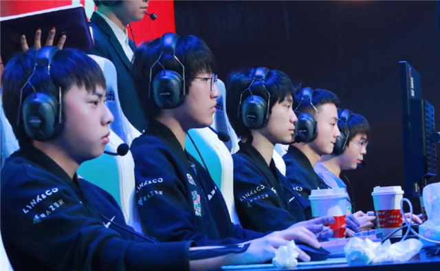 金咕咕还在吐槽重赛事件，LCK观众却找到新喷点：对抗赛又偏心RNG？