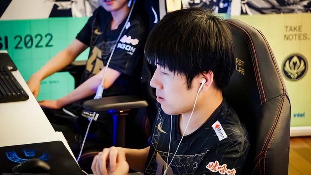 Gala：第一位“虚空五杀”，水晶哥暴吹，应该进纪录片