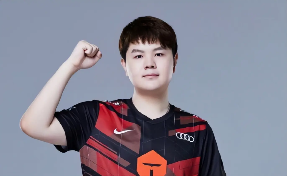 Ale心态疑似爆炸？网传zoom加入LNG，恐将挤掉阿乐首发位！