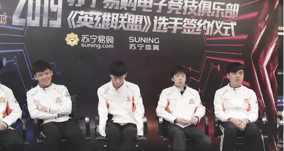 MSI激战正酣之际，LPL转会期再传新消息，选手动向显露！