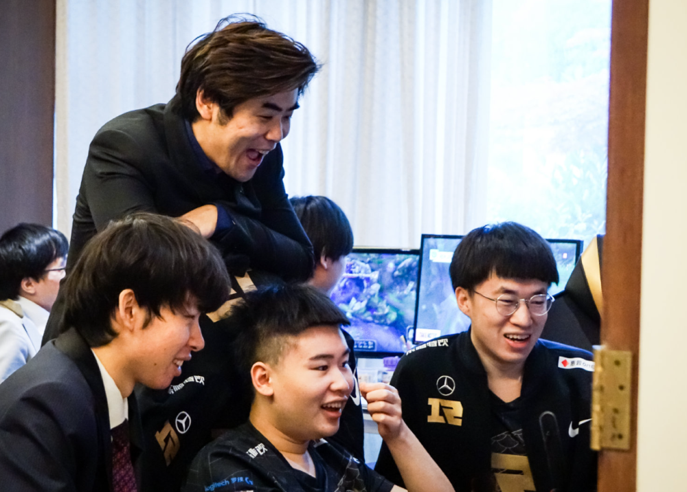 “这是RNG应有的特权！”小虎回应LCK网友不满，透露选择EG的原因