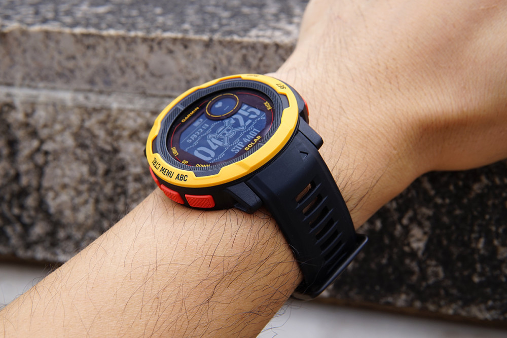 自带主角光环，普通玩家视角下的佳明本能INSTINCT 2