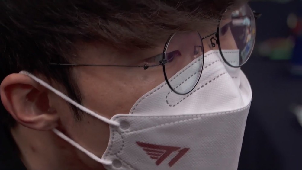 “RNG夺冠，Faker又开始嘴硬了”，赛后言论惹争议：是不是输不起？