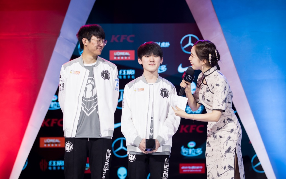 LPL转会窗口关闭！Doinb透露宁王近况，训练赛效果低迷