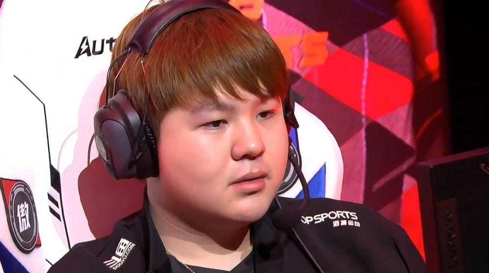 “EDG太子离队，LCK上单来华”，两大选手同时官宣，加盟同一支队伍