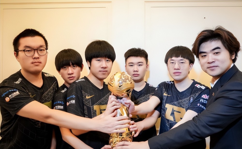 Wei拿下FMVP，初代野王坐不住了，透露试训成功的消息，宁王归来