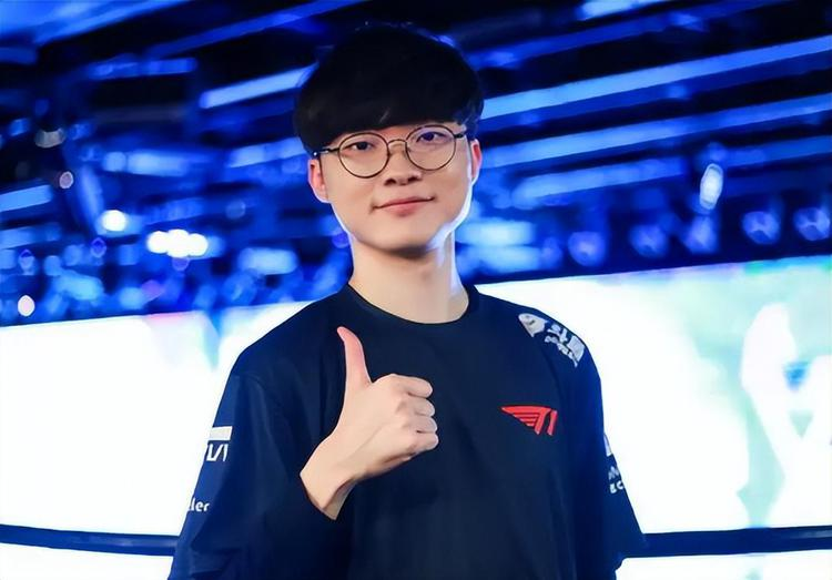 LOL：外媒更新联盟奖金排行榜，阿水比小虎高，硬币哥锐评RNG新阵容