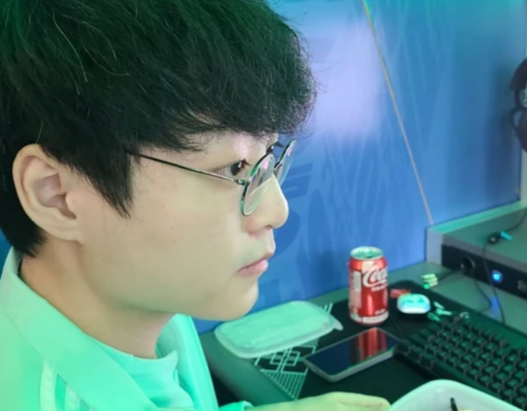 韩国中单一哥再次大谈LCK和LPL的不同，直言两者区别只有一个