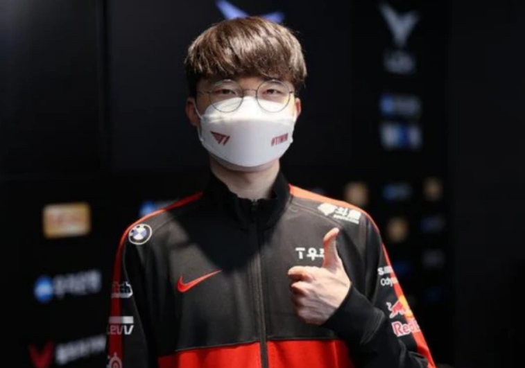 战队实时战力排行榜，前三竟然没有一个LPL队伍，外媒评得对？