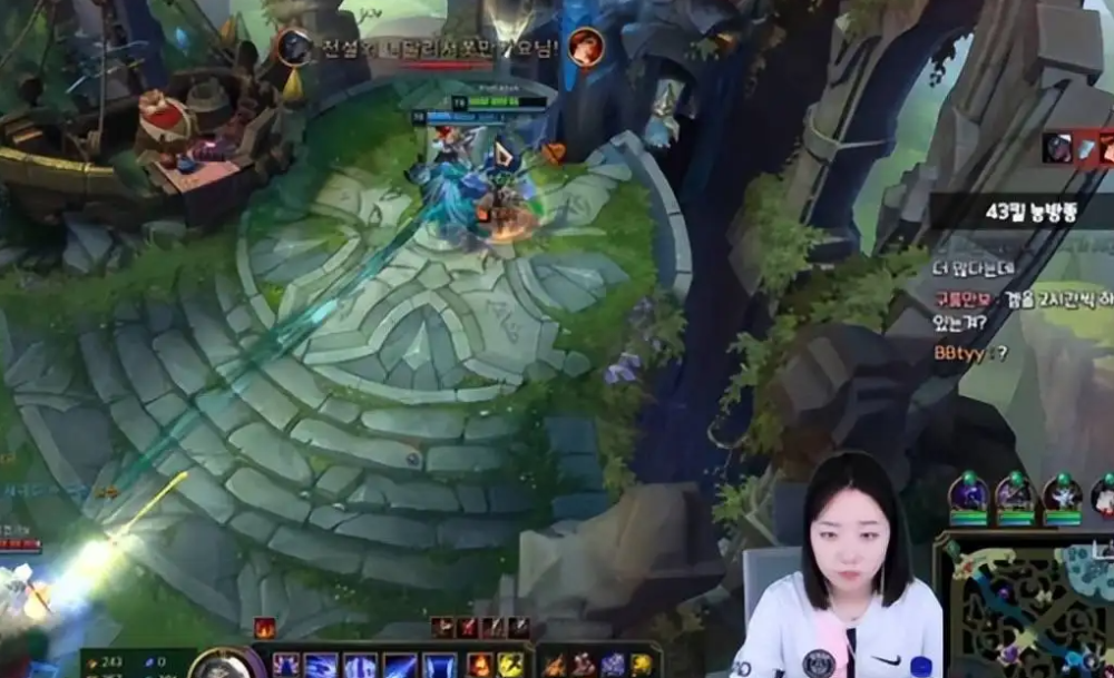 韩服女主播惨遭虐待，Faker视而不见，整治韩服只是针对中国玩家？