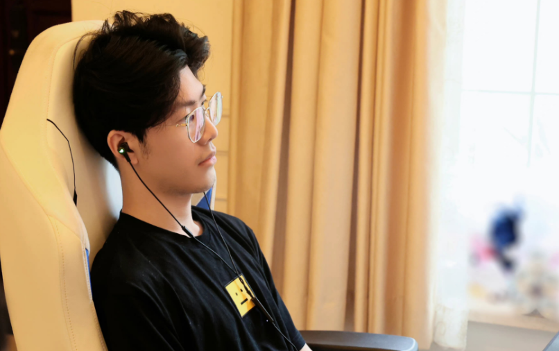 LPL三C雷达图火了，Knight一枝独秀，看到Theshy后，真实