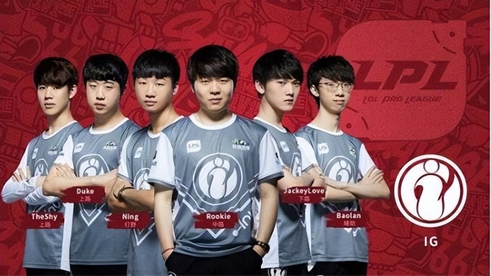 论整活还得看四犬！AJ、Letme玩电竞经理，竟然想回S10取代苏小洛