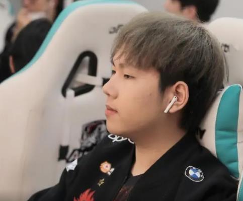 把把C！LPL弃子Bo成欧服最靓的仔，外网玩家：玩王者局像代练