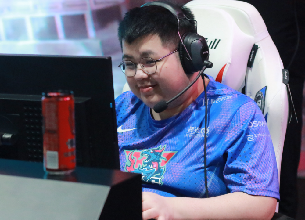 怀念阿乐？LNG新上单打弱队隐身，打强队直接开送？