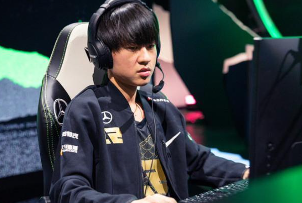 呼吸哥只玩战士，小明软辅不给力，RNG会因此走不远？