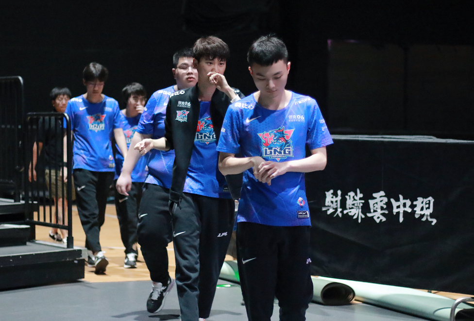 舆论反转？看到pandac离谱操作后，网友却纷纷怒喷管理层不当人！