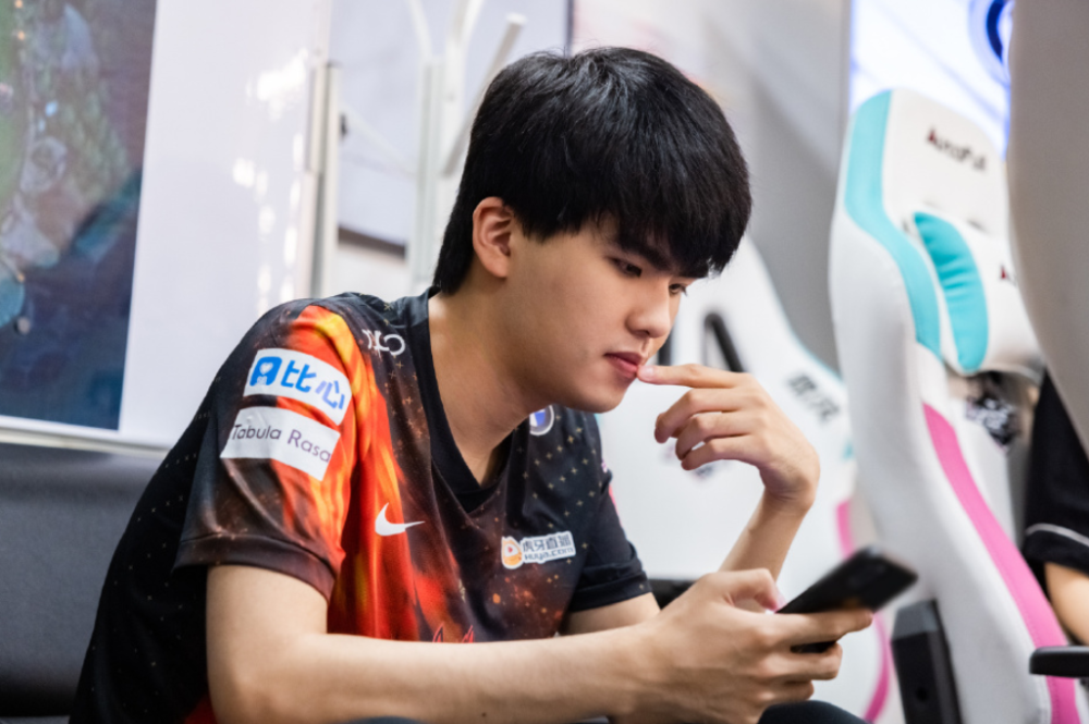 外网热议FPX击败OMG：EDG会暴打FPX！这将是cold最后的比赛