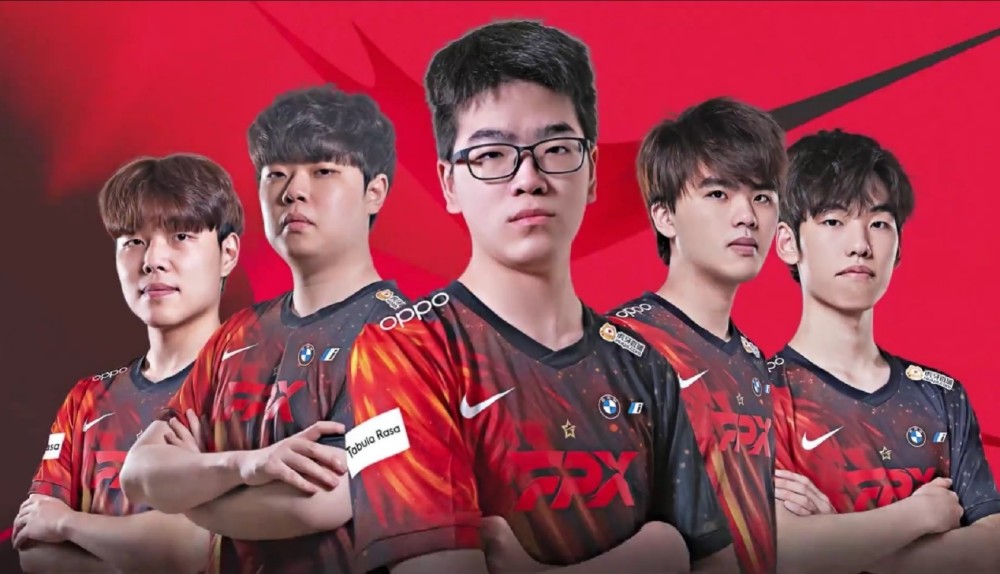 LPL单杀王首轮淘汰！OMG天崩开局，FPX绝境逆转，下一轮面对EDG