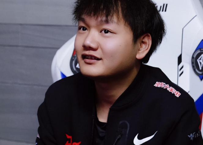 JDG用实力告诉LPL，这才是S赛级别队伍，RNG冒泡赛可以抄功课