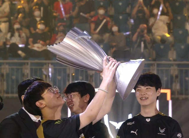 BLG中单冷少预测S赛：Gen.G统治力太强，世界赛7成概率夺冠