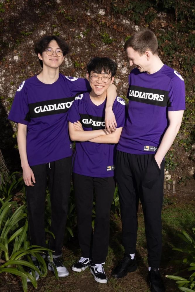 角斗士之殇：双冠王为何一胜难求？