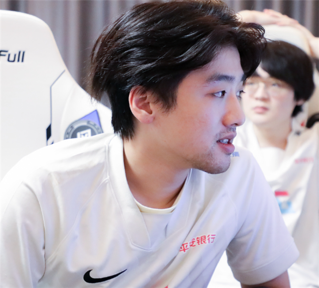 Icon帮老队友鸣不平：“阿乐不该背锅”，nuguri已经不成气候