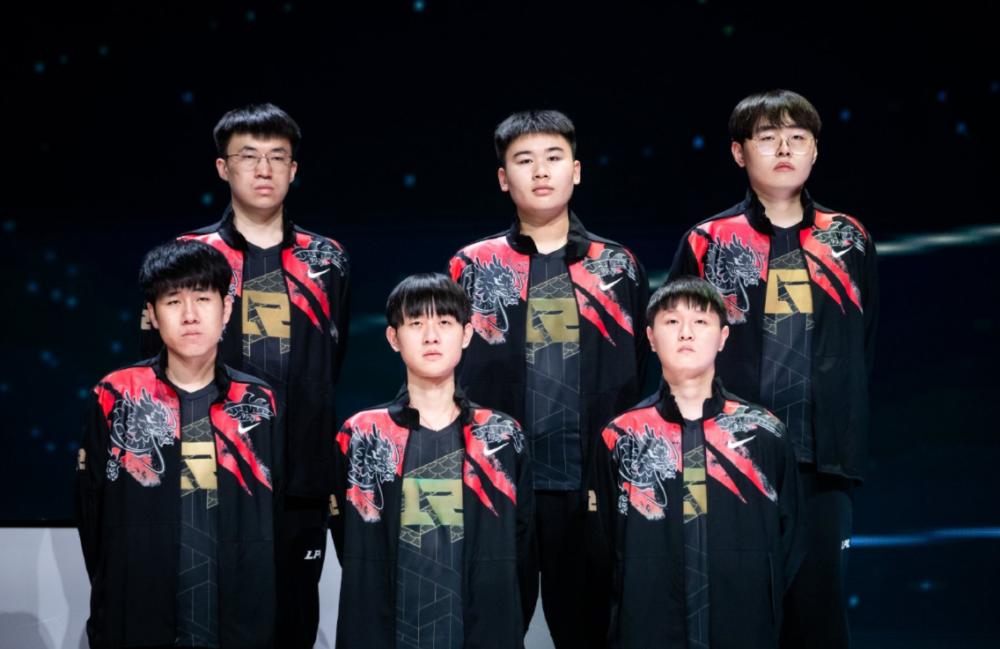 “RNG会轻松晋级，要警惕1个队”，Doinb分析S赛形势，小明被低估