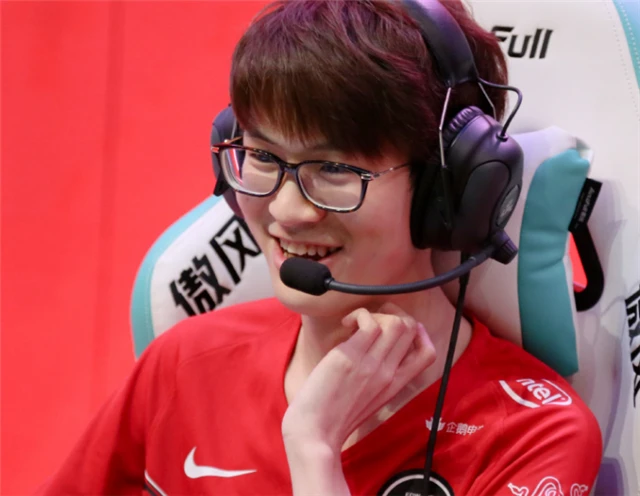 LOL：EDG战队公布处罚结果，粉丝治队显奇效，Angel爆料队内消息