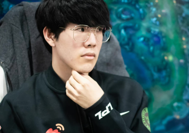 theshy不懂中文？他偏偏不信，亲自上阵当起了中文翻译，不愧是你