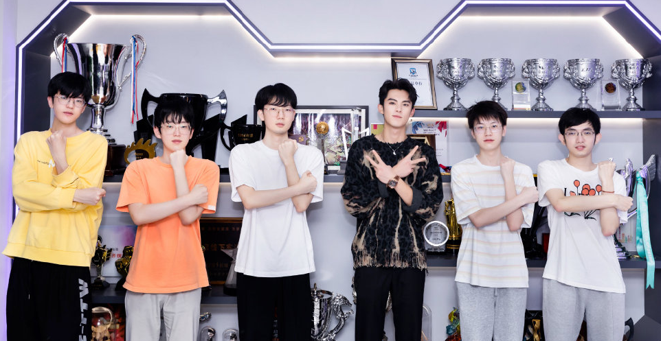 CP粉写作文状告lqs要将其禁赛！阿布正面回应“大韩双C扬我国威”