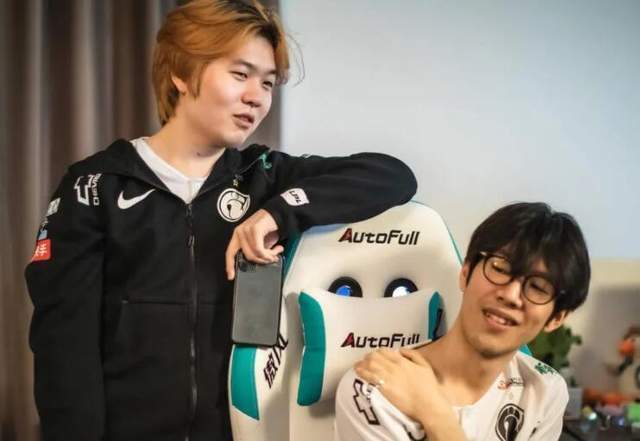 S12各大赛区的嘉宾阵容，全是知名人物，LPL入选名单惹争议